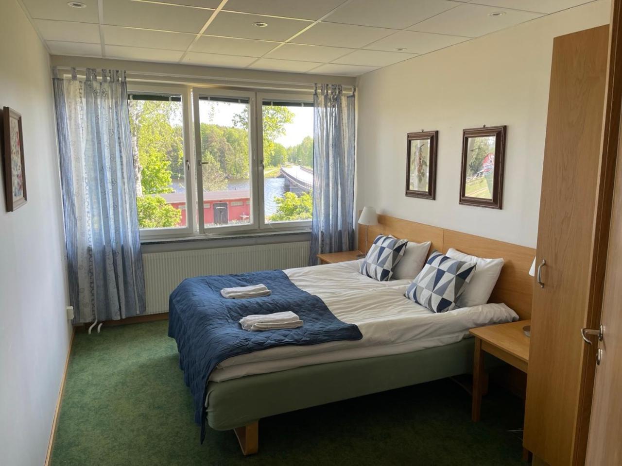 Lungsunds Hotell & Camping Storfors Экстерьер фото